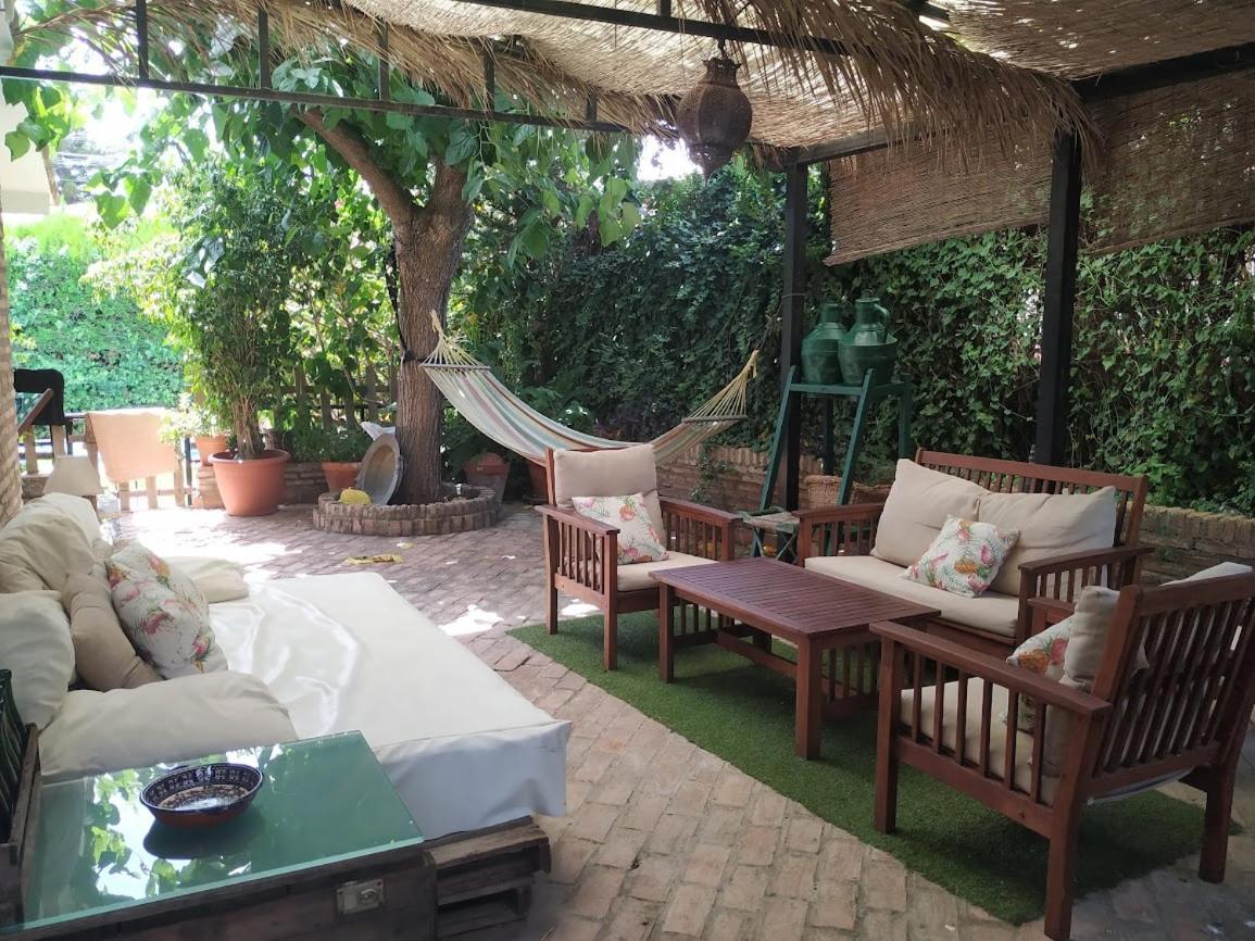 Dormir Entre Limones, Casa De Invitados En Vivienda Familiar Dos Hermanas Extérieur photo